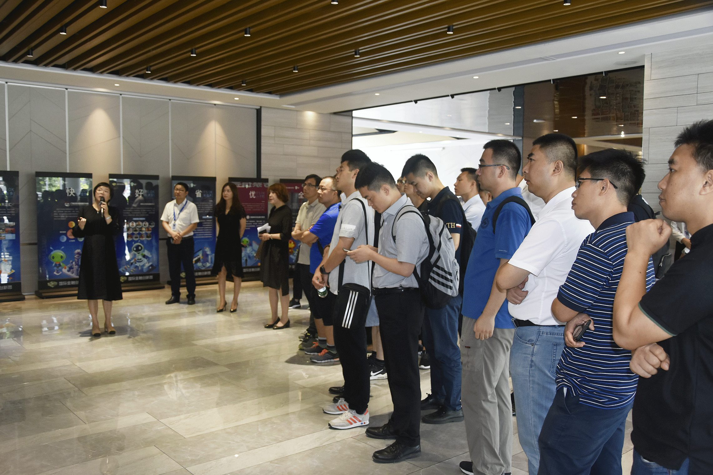 _DSC8391.gif _DSC8391.gif