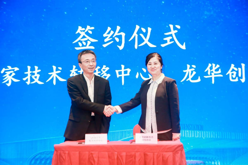 aa333f22548bda2905974c80c01b42ce.png aa333f22548bda2905974c80c01b42ce.png